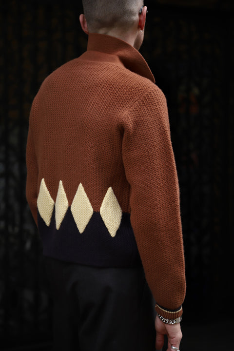 Rust diamond panel knit