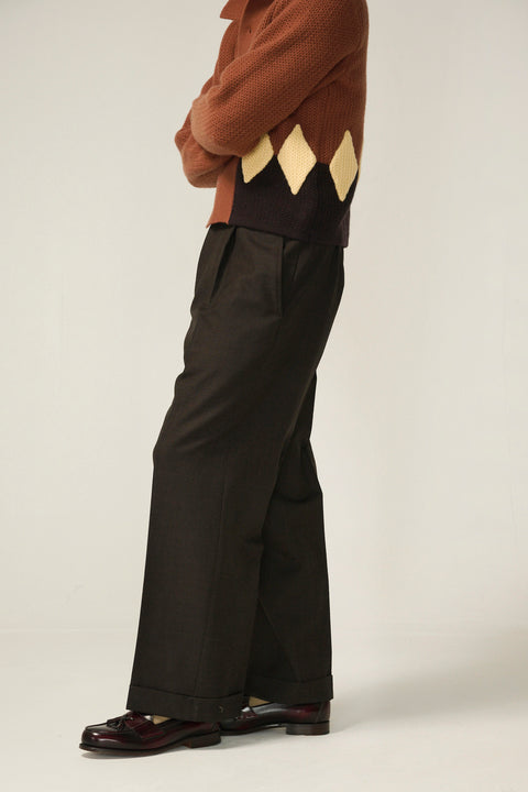 Rust diamond panel knit