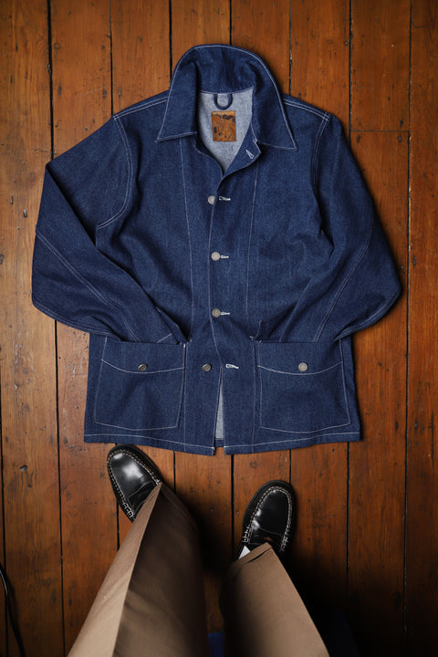 Patch pocket denim jacket