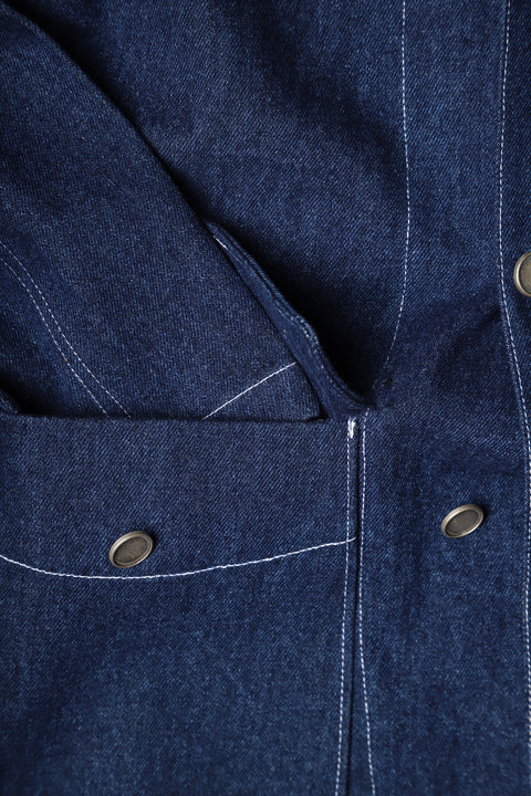 Patch pocket denim jacket