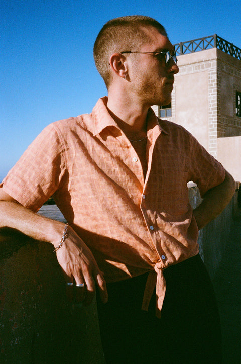 Coral woven waist-tie option shirt