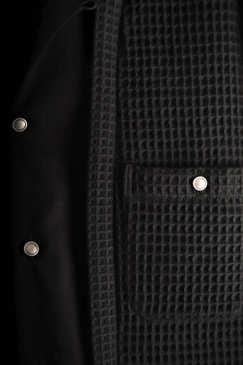 Black tone waffled band shirt