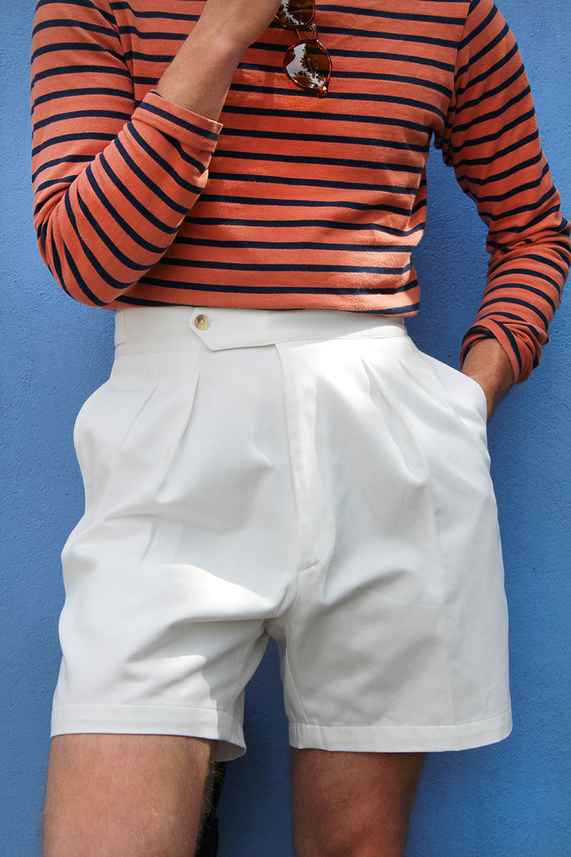 http://scottfrasercollection.com/cdn/shop/products/Scott-Fraser-Collection-High-waist-Riviera-shorts-Worn.jpg?v=1661180111&width=1024