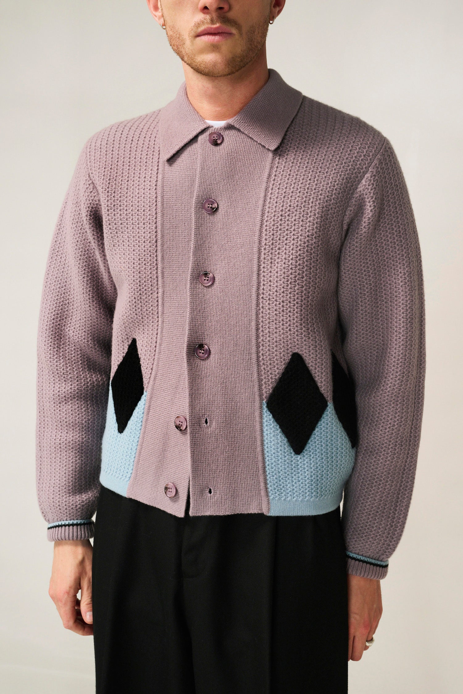 Diamond panel knit