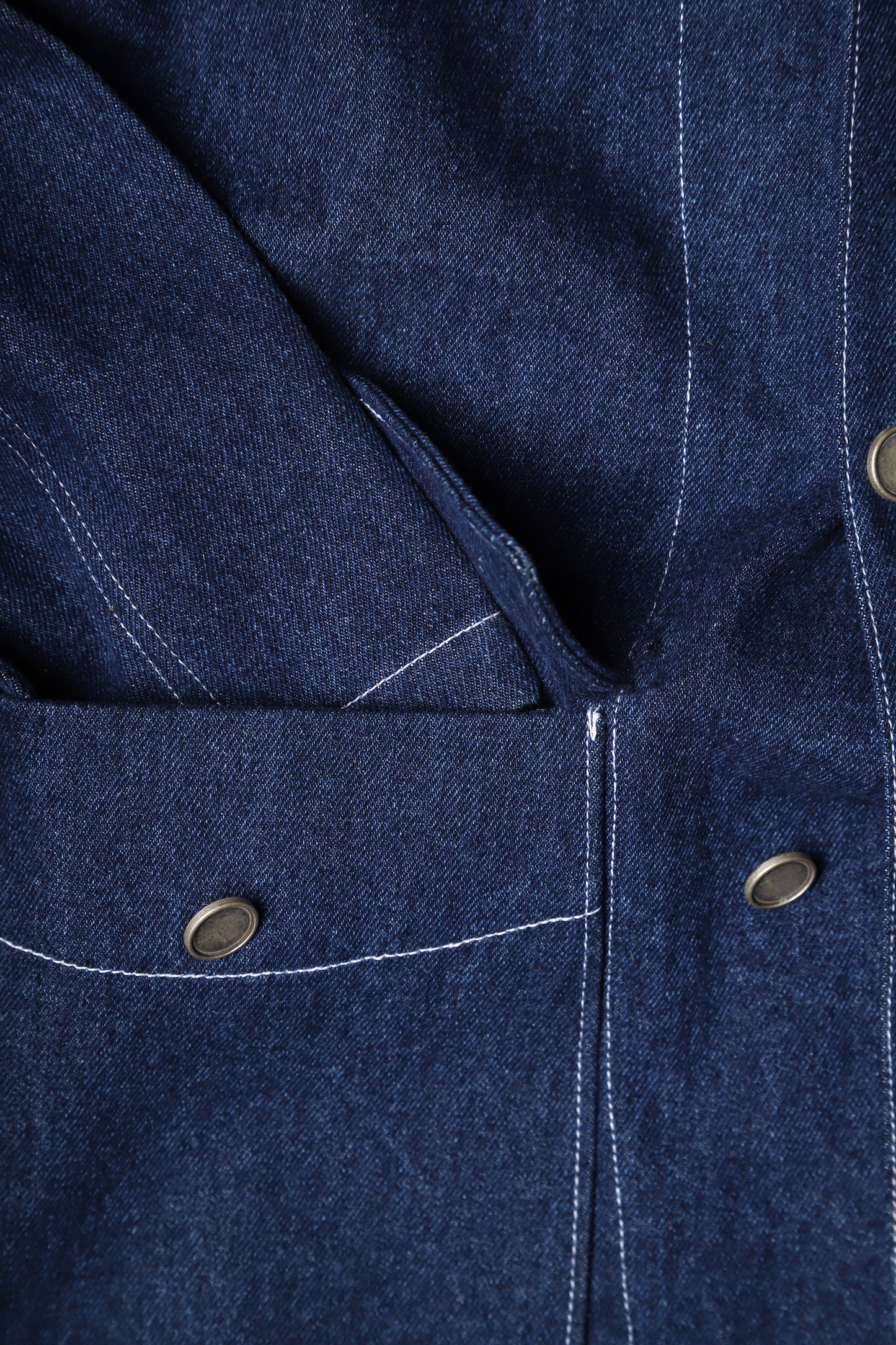 Patch pocket denim jacket