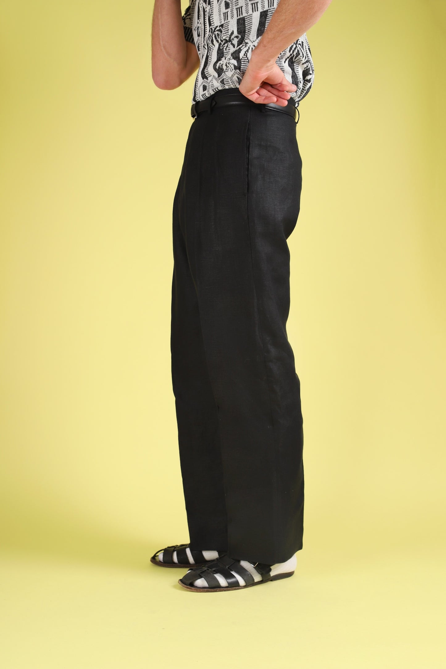 Black linen classic wide-leg trousers