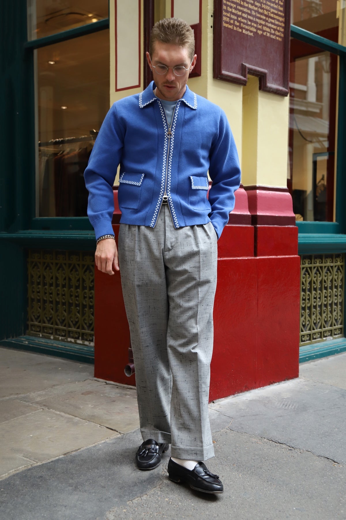 Temple knit