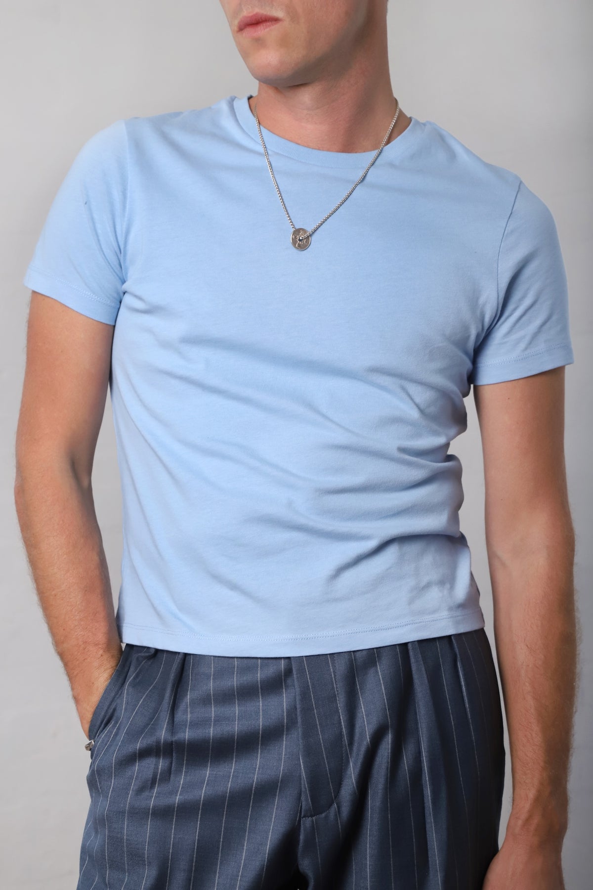 Fitted Sunday tee