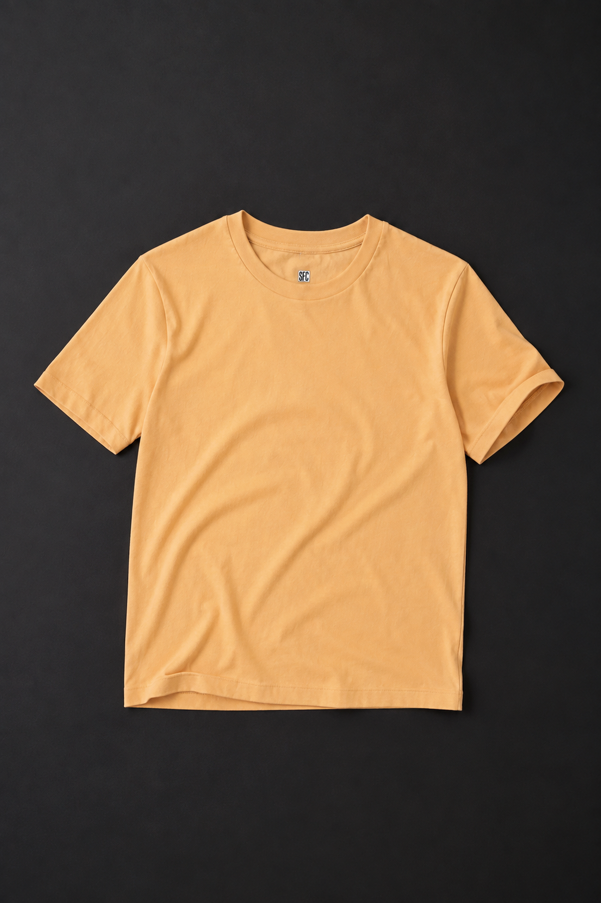 Fitted Sunday tee