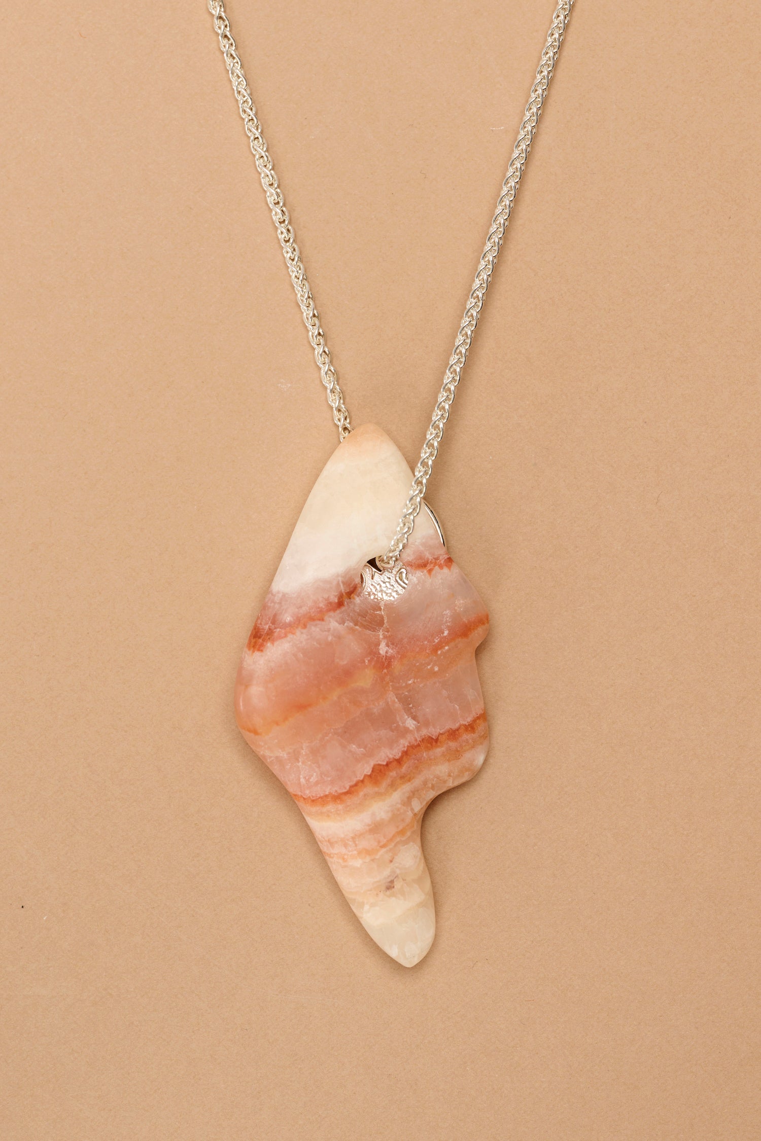 Silver lucky coin necklace with stone pendant (O1)