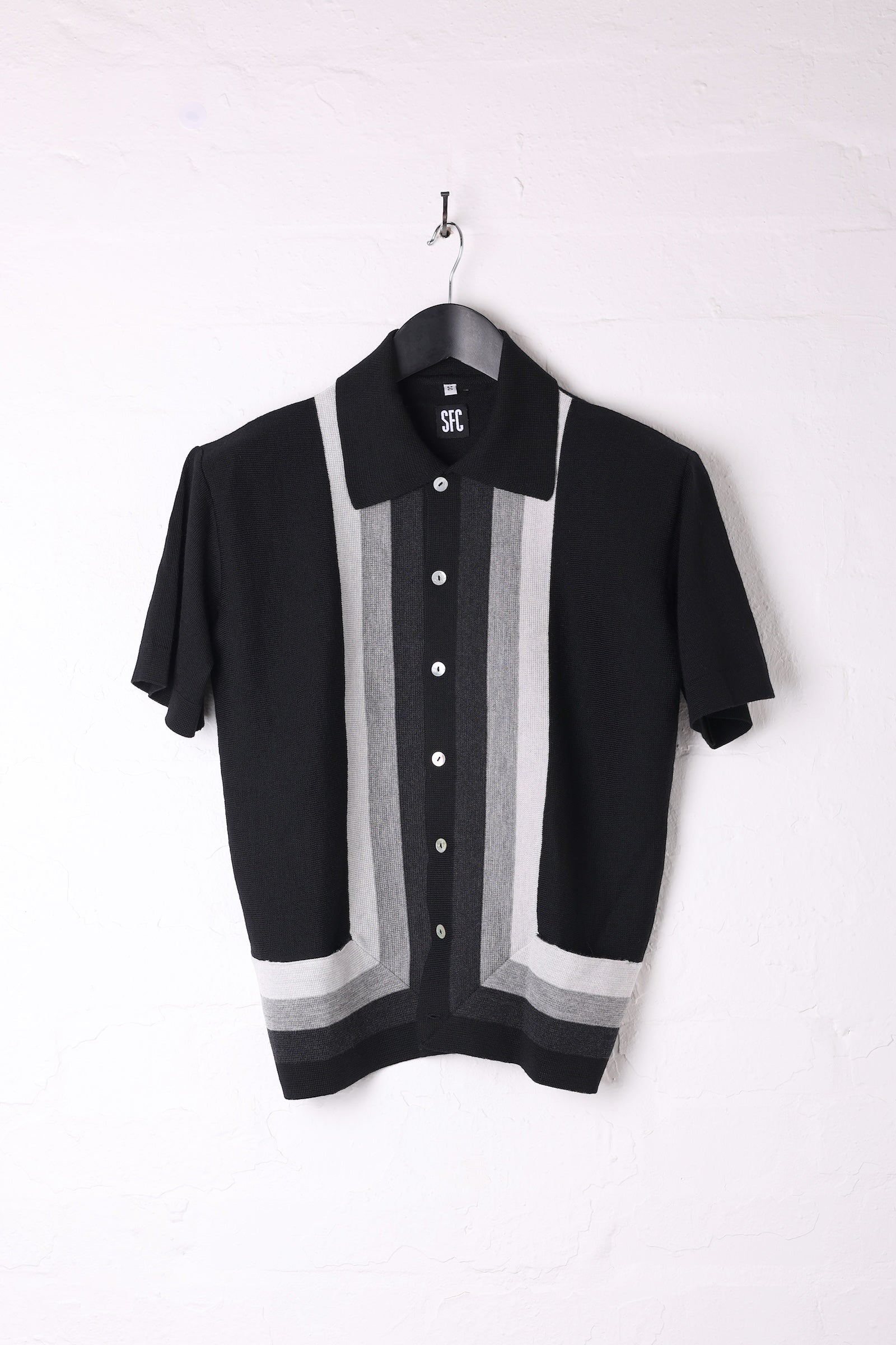 Black w/ duo tone grey L stripe knit - S