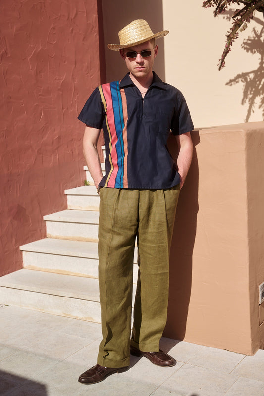 Artist popover shirt