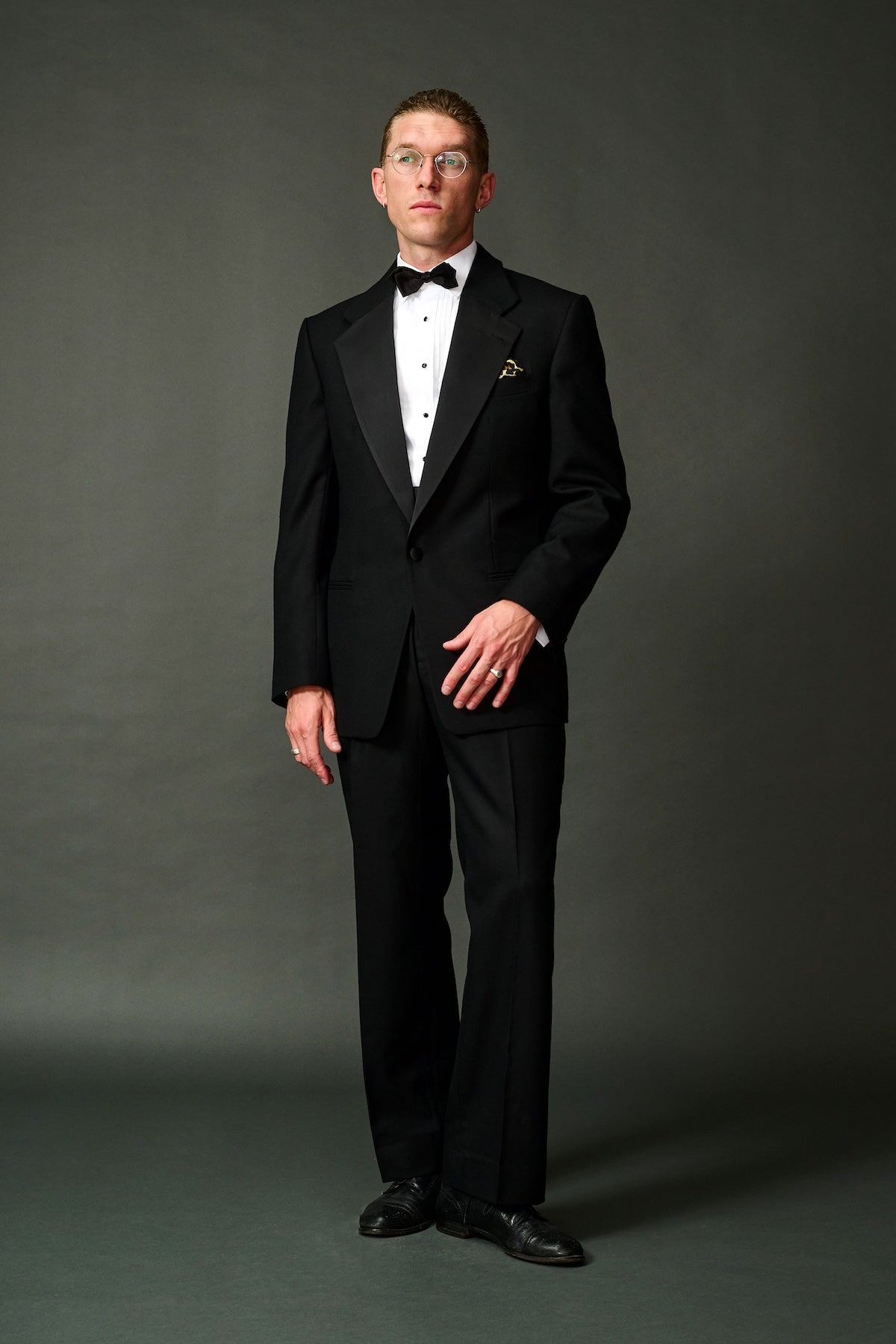 Gene black tie tuxedo suit