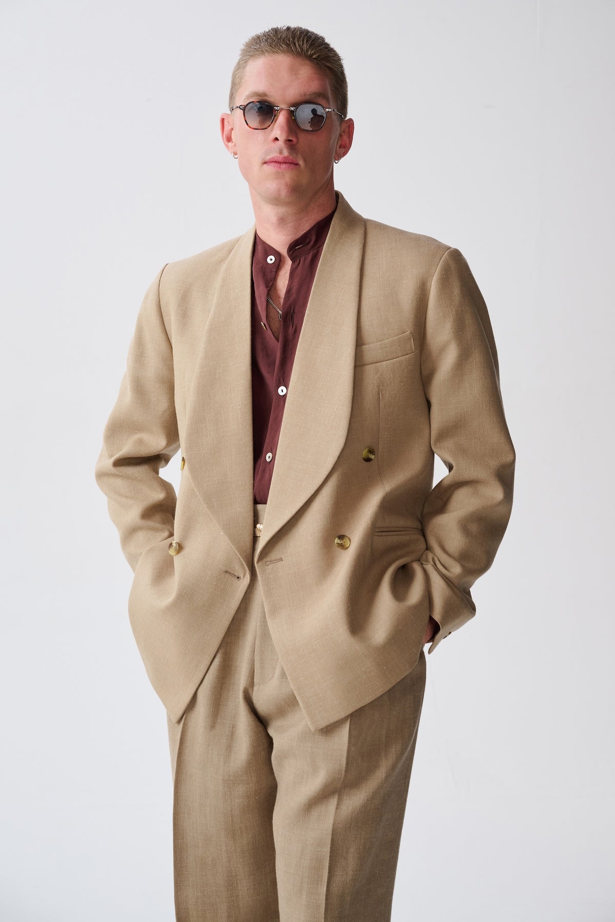Bogart Shawl double-breasted suit