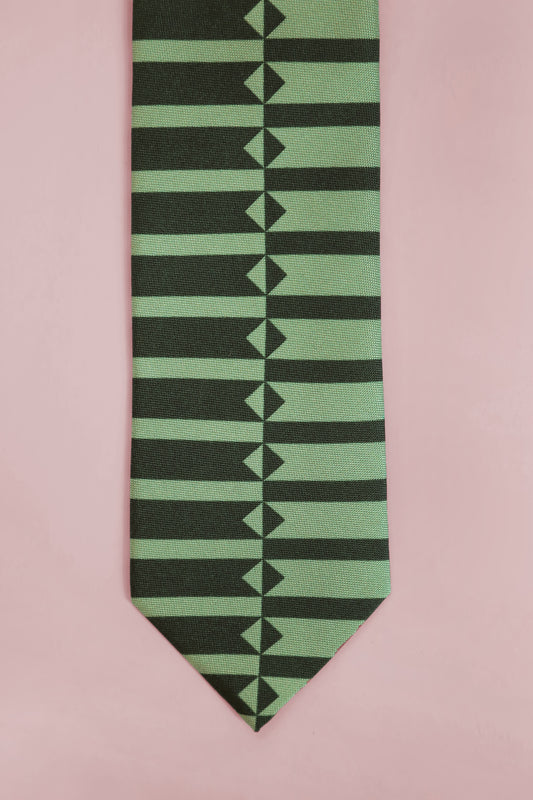 Geometric silk tie