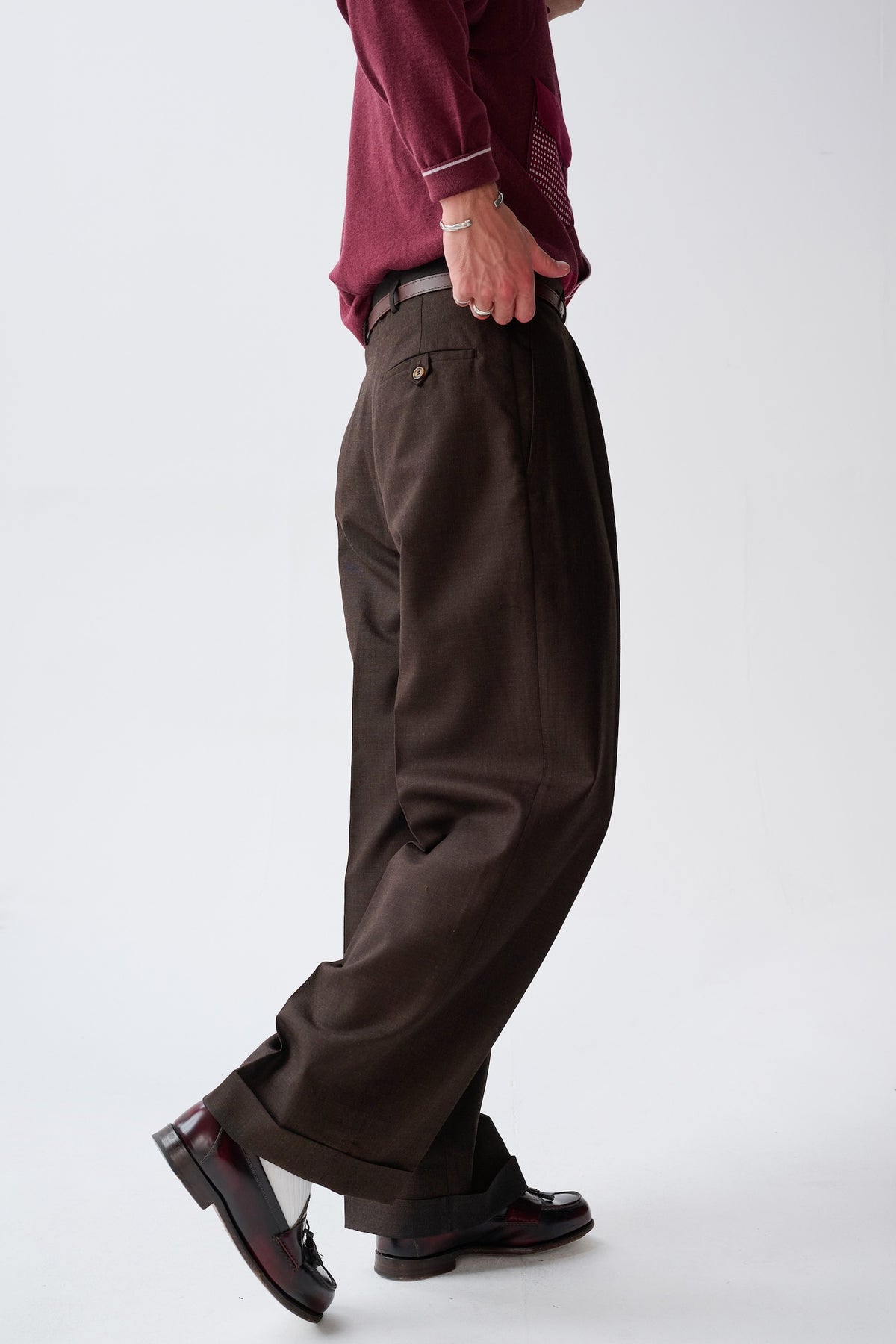 Brown-black wide boy trousers