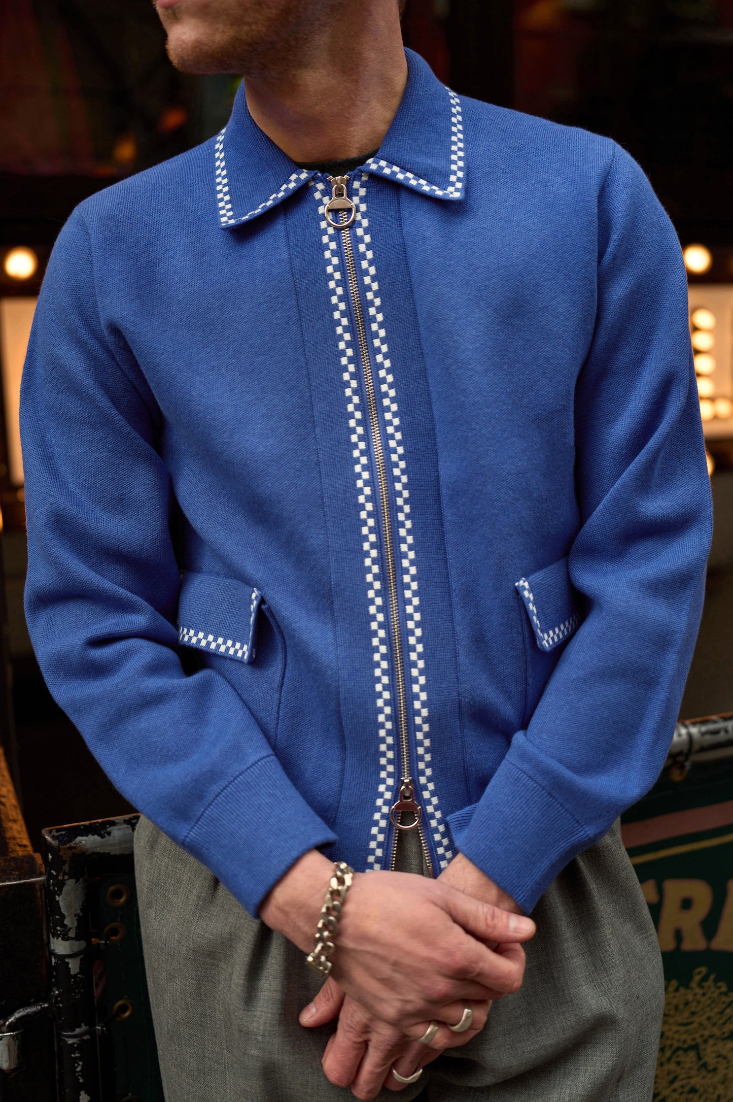 Blue temple knit