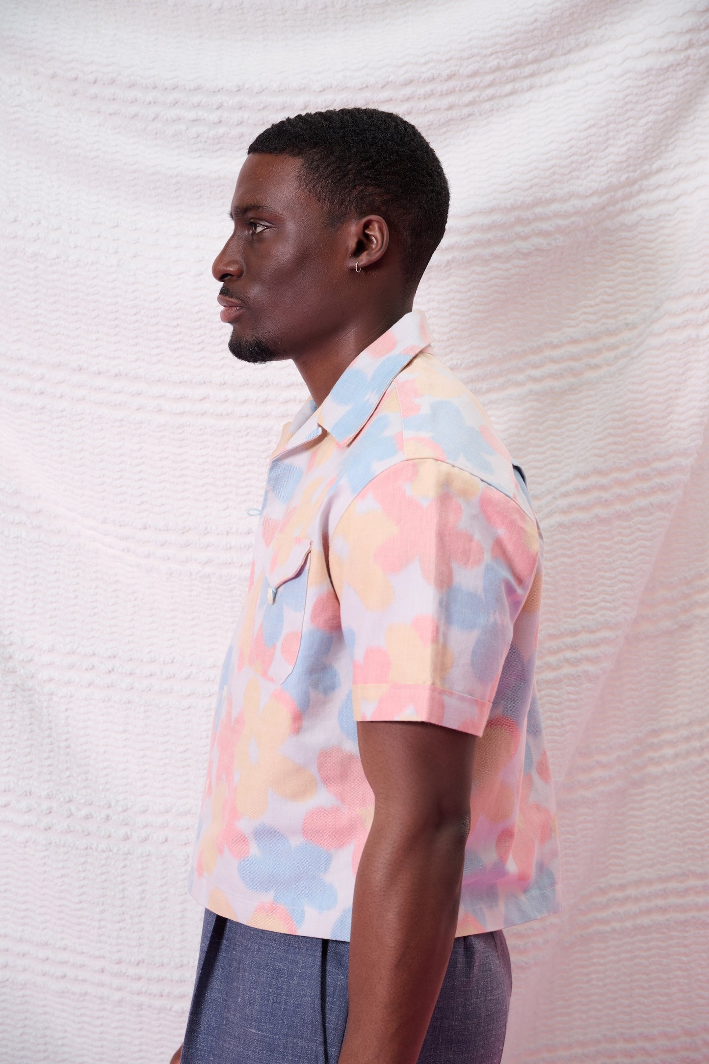 Loop pocket shirt