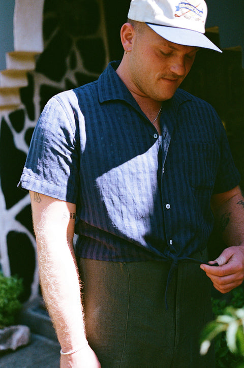 Ink navy woven waist-tie option shirt