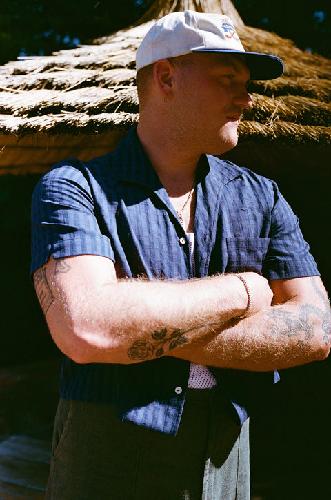 Ink navy woven waist-tie option shirt