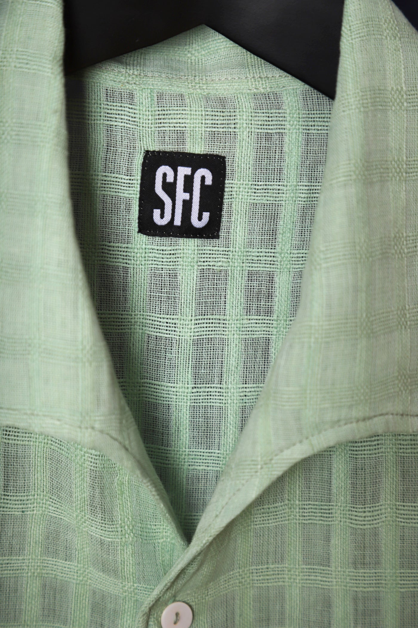 Waist-tie shirt