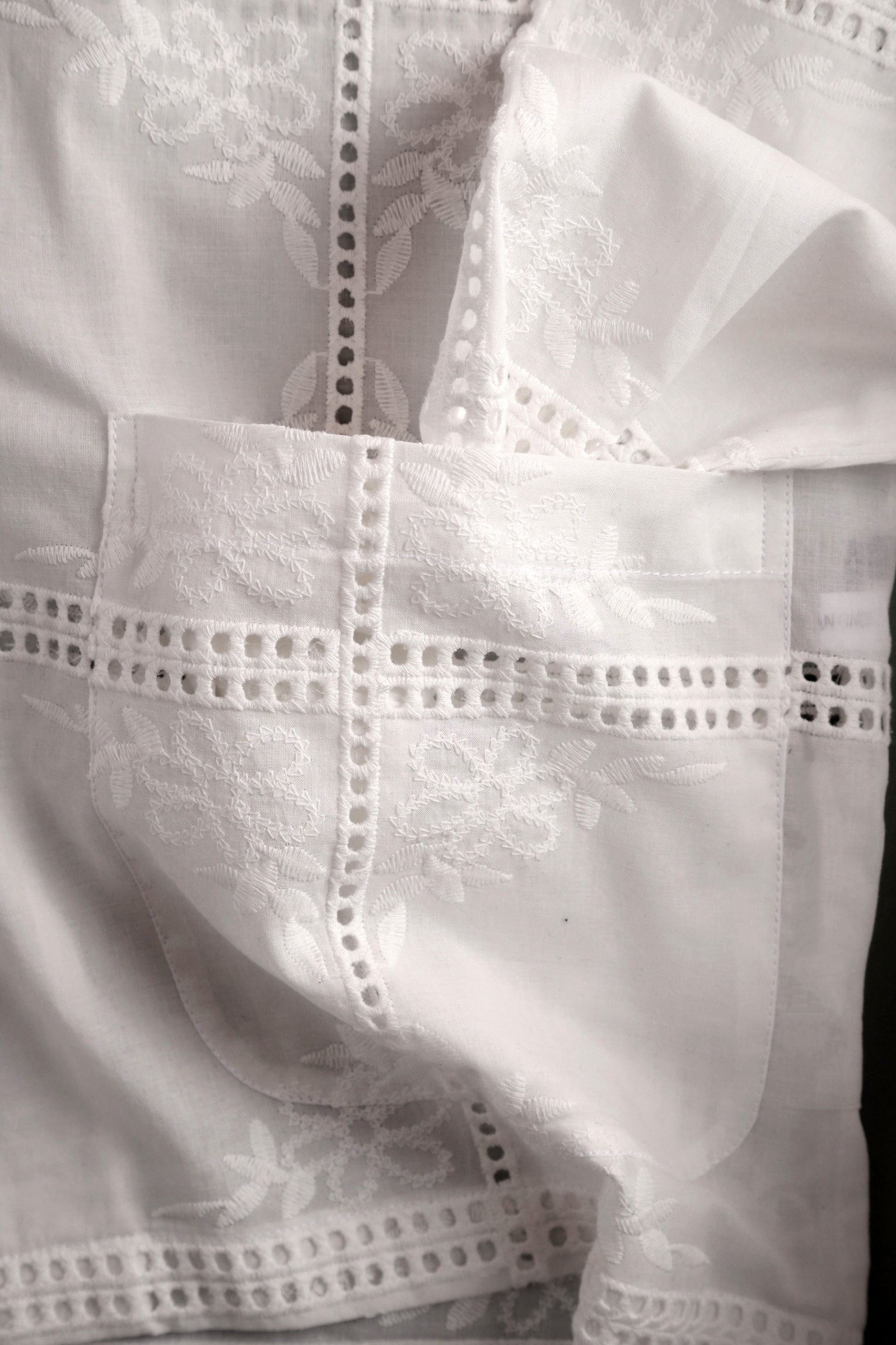 Embroidered pocket shirt