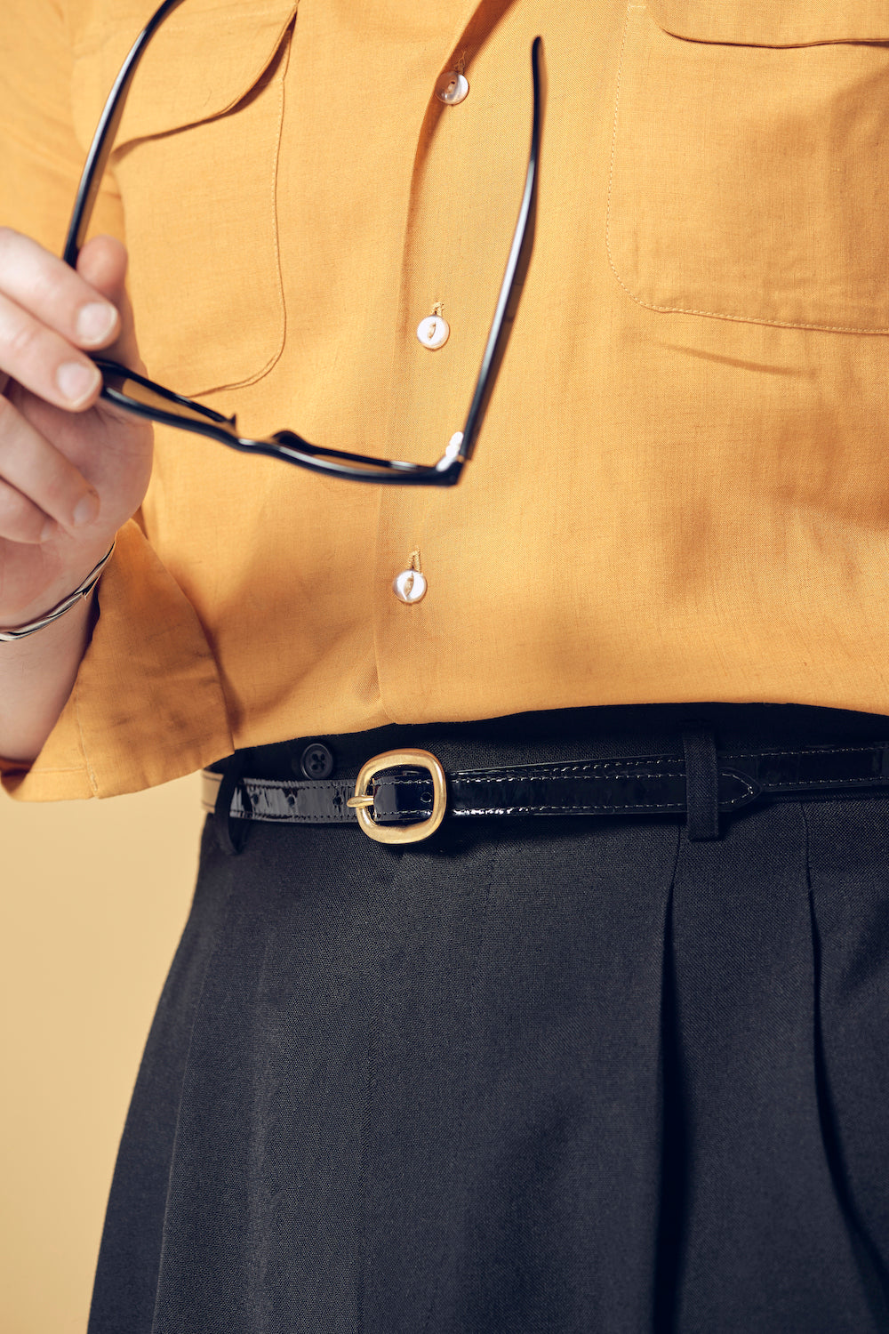 Leather tape belt