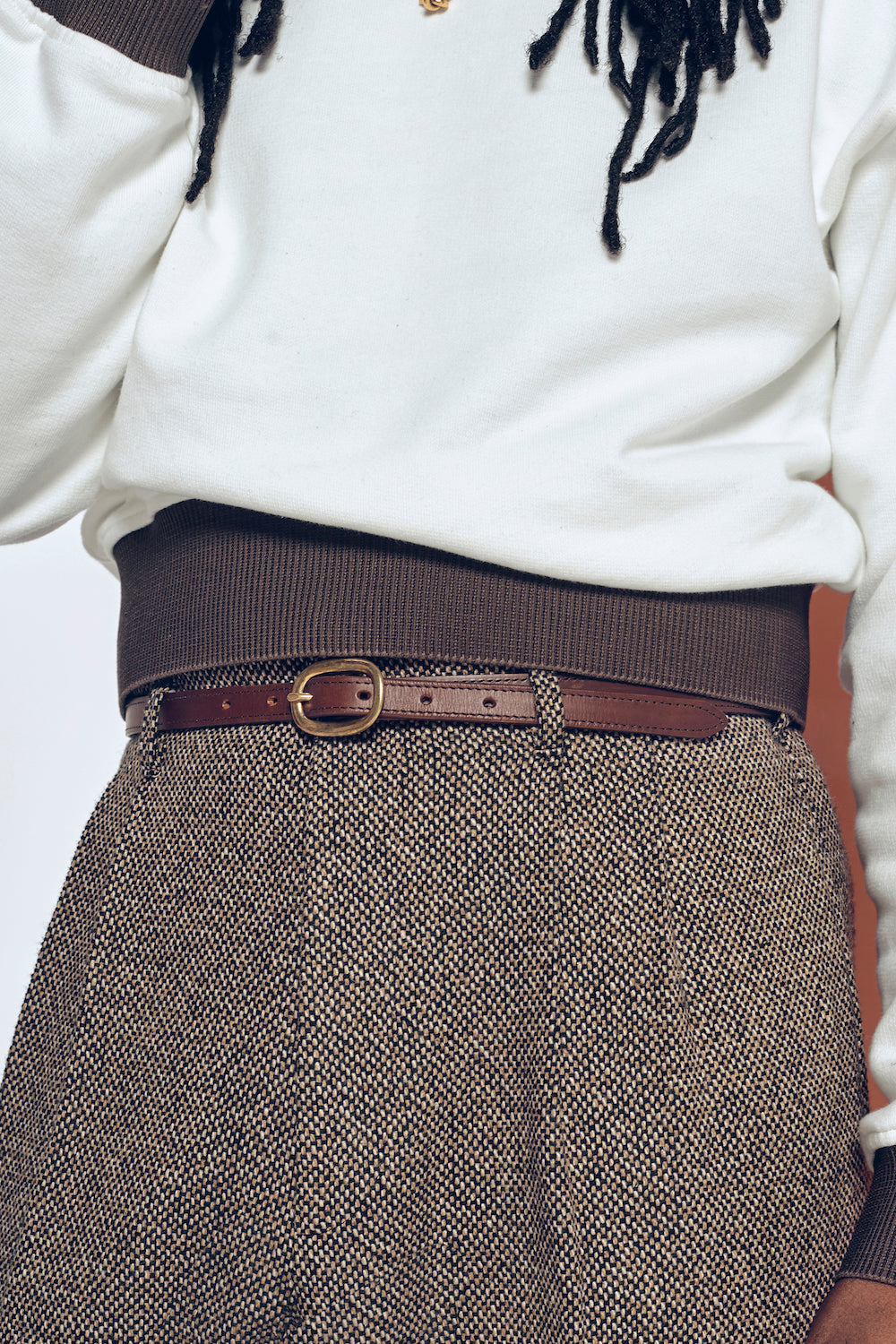 Leather tape belt