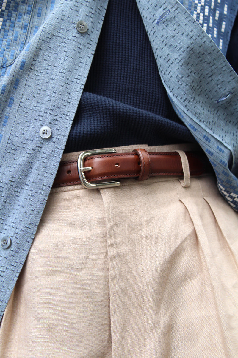 Horseshoe buckle belt