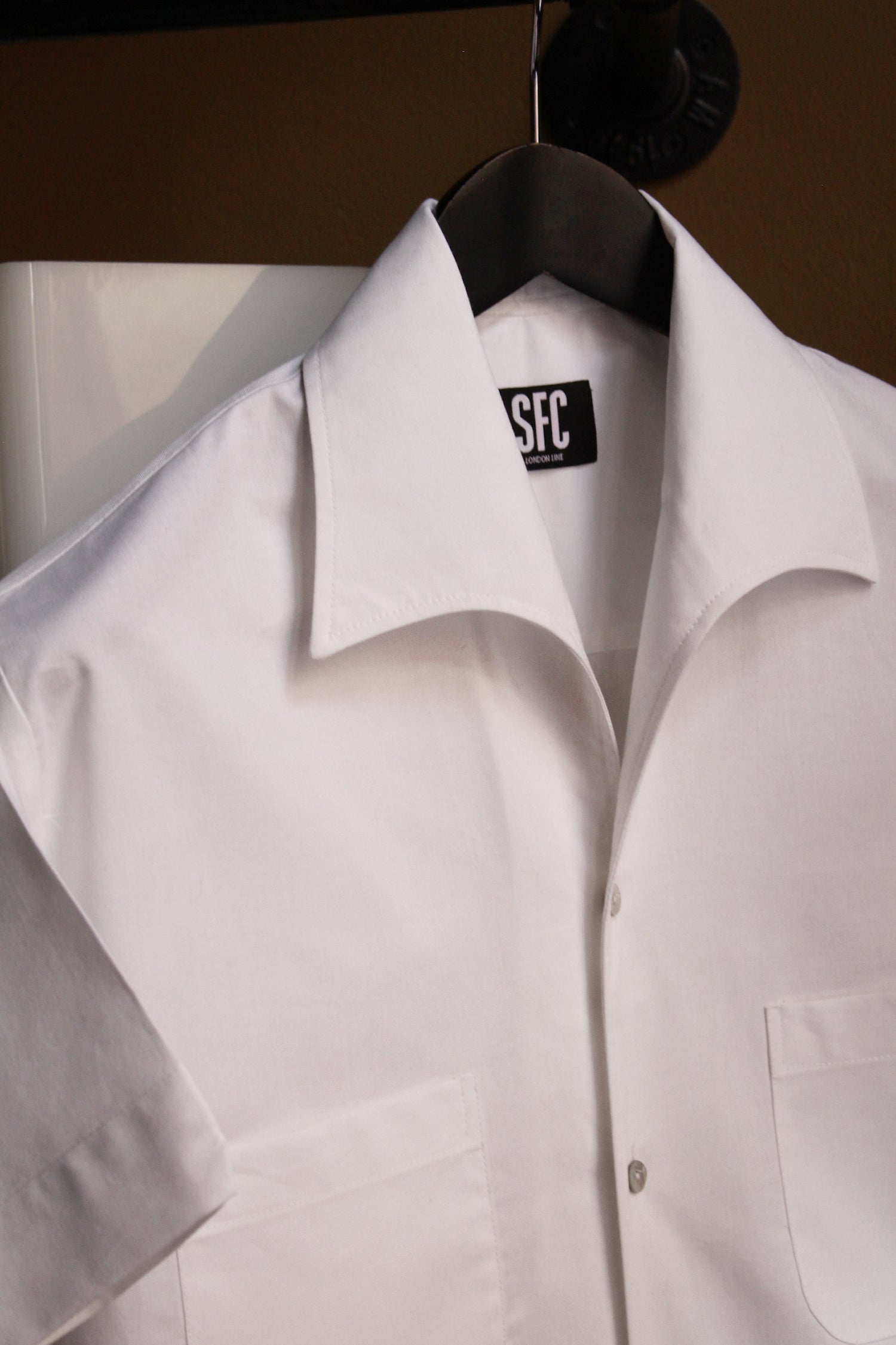 White wing collar Henry Hill shirt