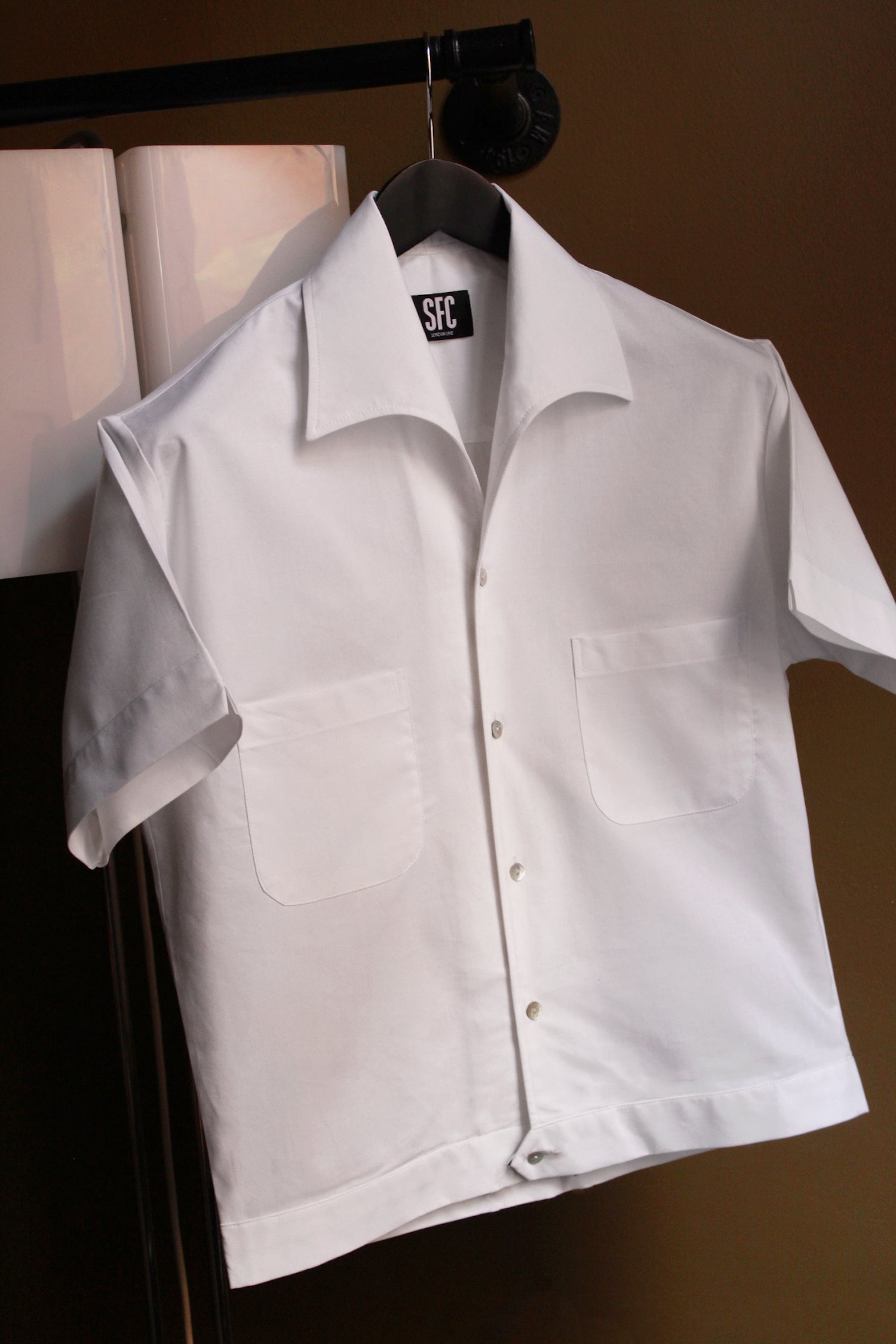 White wing collar Henry Hill shirt